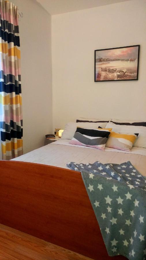 Apartments Pipi Pakoštane Eksteriør bilde