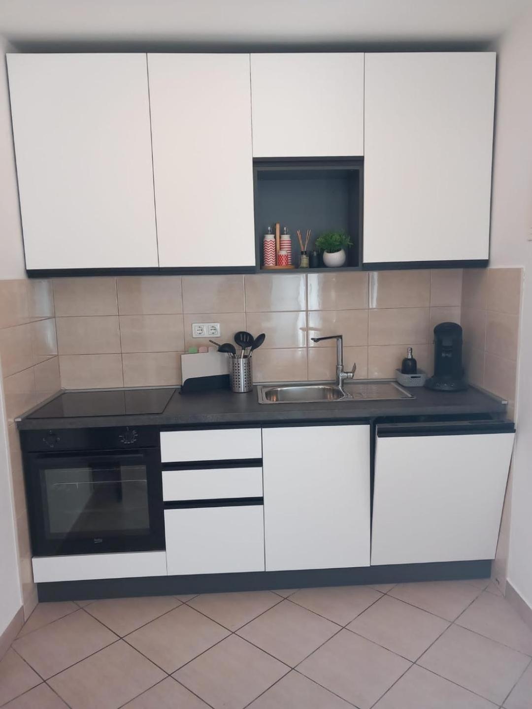 Apartments Pipi Pakoštane Eksteriør bilde